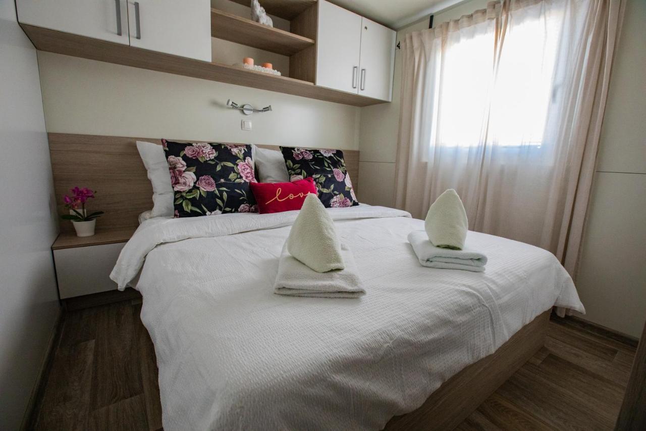 Mobile Home Whit Sea View Lavojesa Drage Eksteriør billede